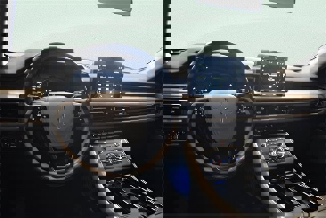 Used 2021 Lincoln Aviator Reserve w/ Equipment Group 202A image 24