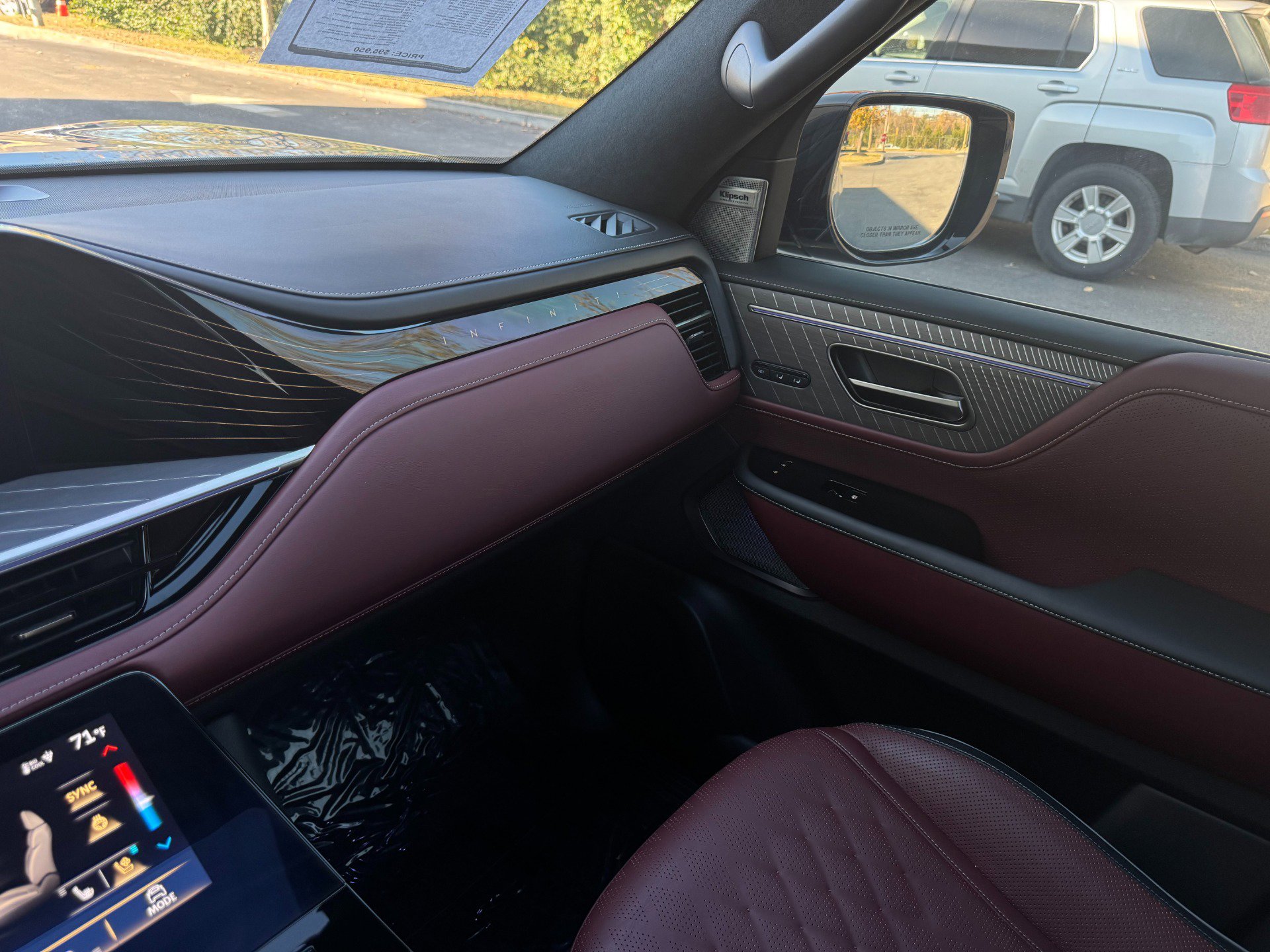 Used 2025 INFINITI QX80 Autograph w/ Autograph Exterior Package image 89