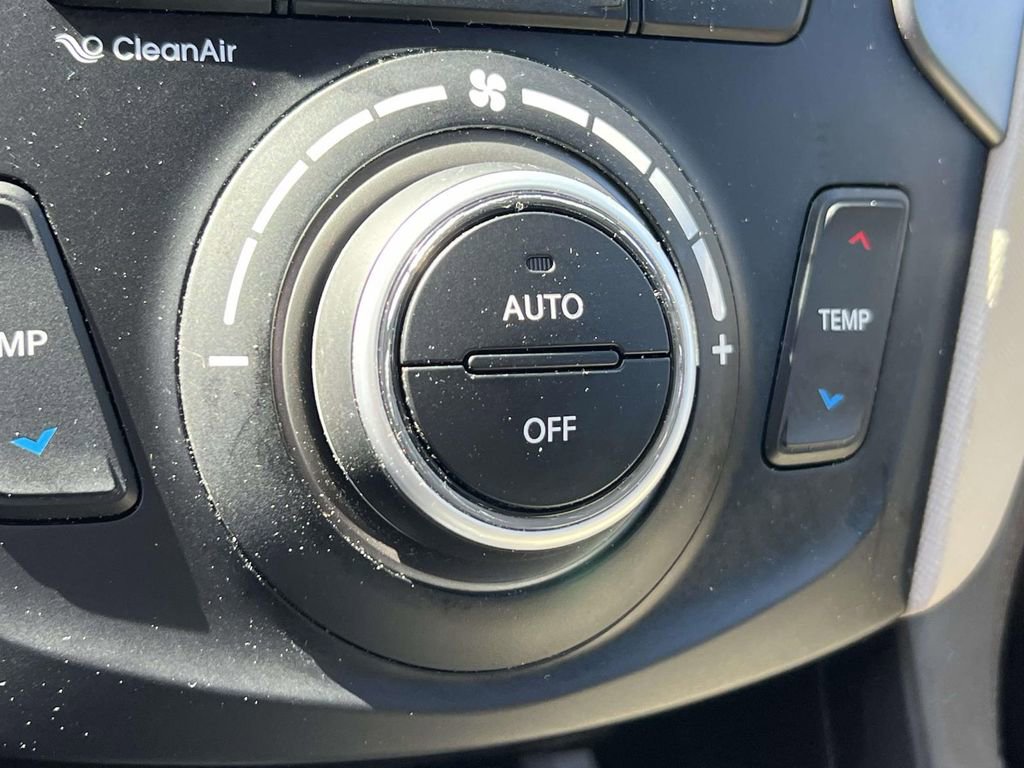 Used 2017 Hyundai Santa Fe Sport image 33