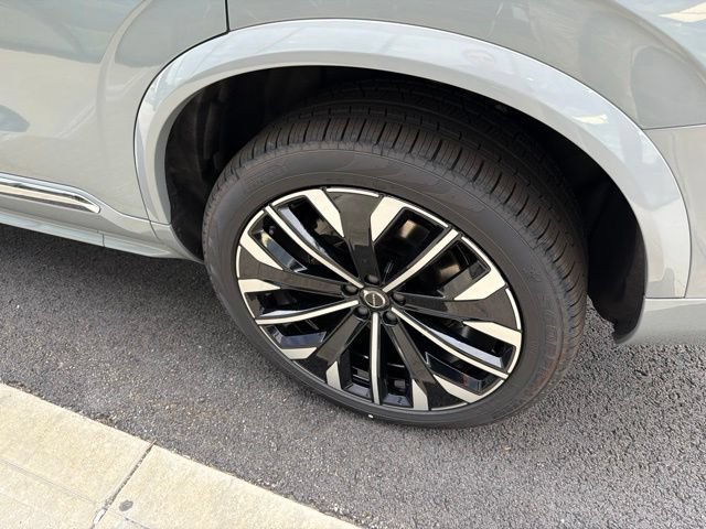 New 2027 Volvo XC90 B6 Plus AWD/4WD image 6