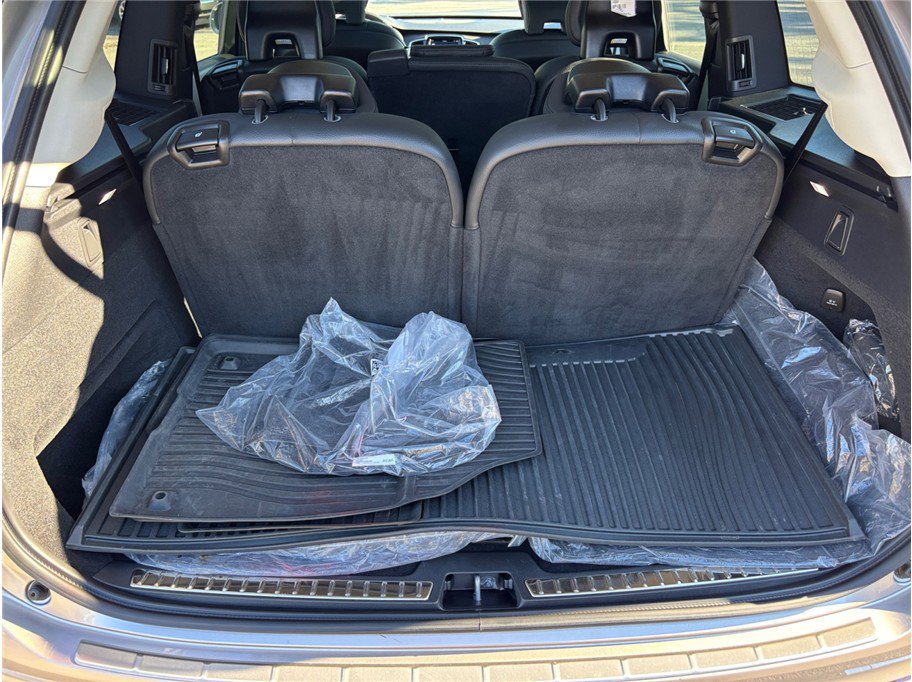 Used 2023 Volvo XC90 B5 Plus Bright image 52