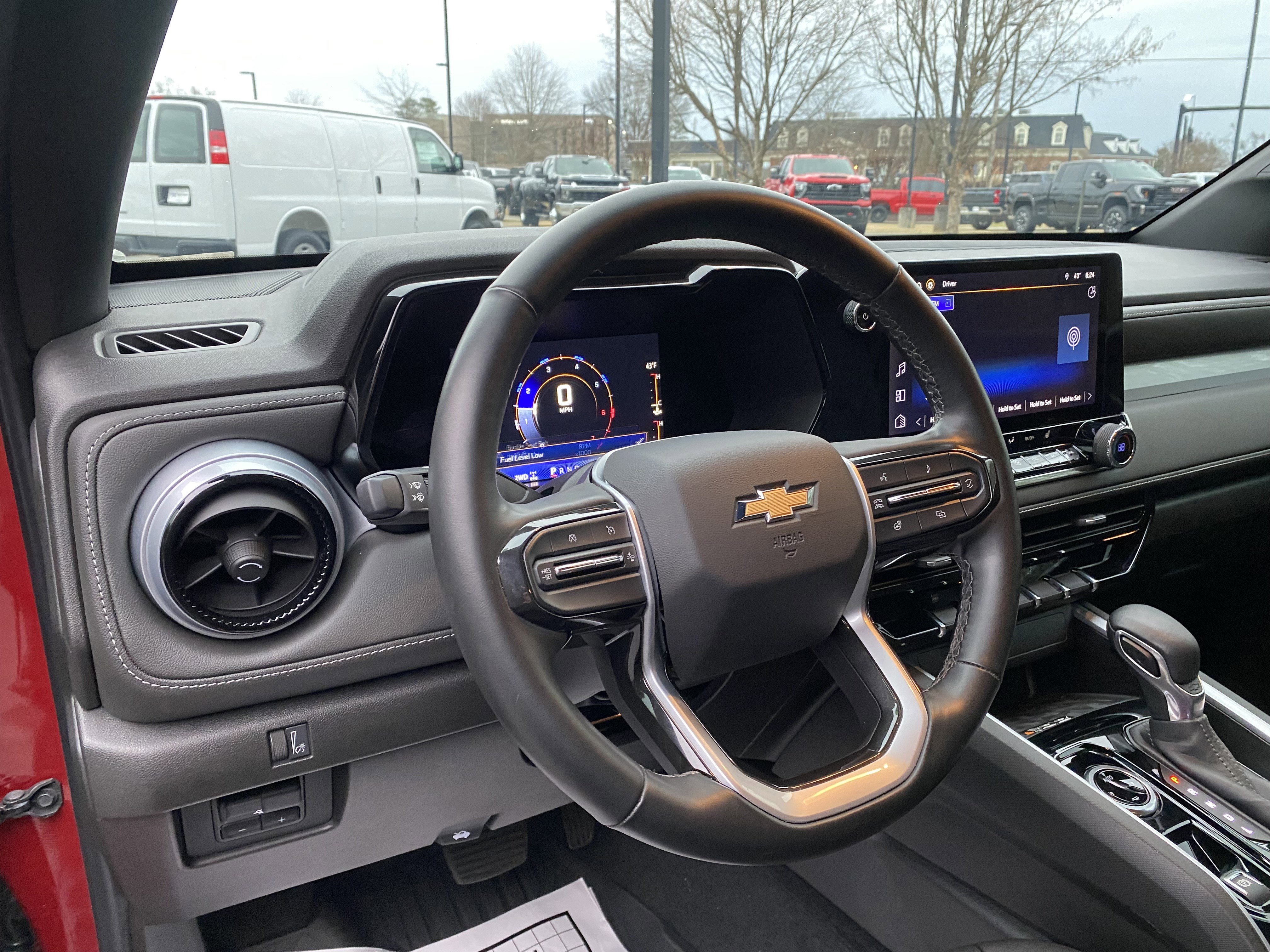 Used 2023 Chevrolet Colorado LT w/ LT Convenience Package III image 17