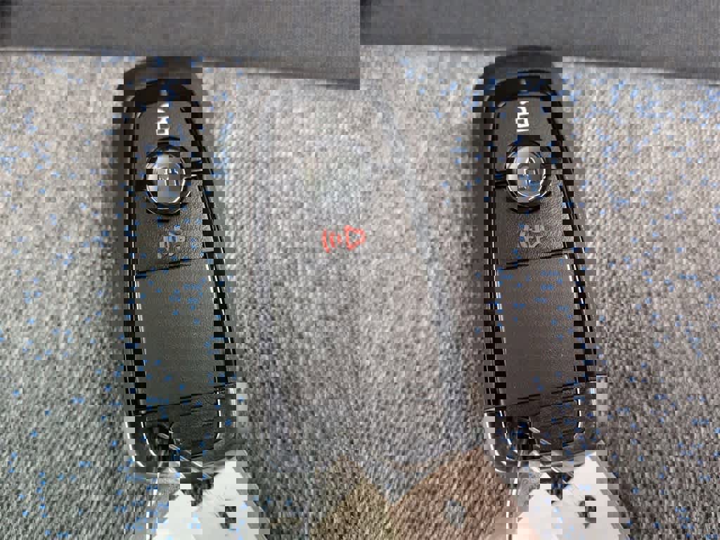 New 2025 Ford Maverick XLT image 36