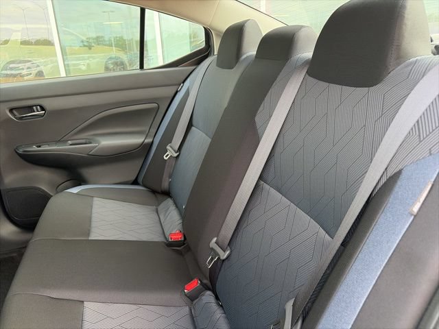 New 2025 Nissan Versa SV w/ Trunk Package FWD image 19
