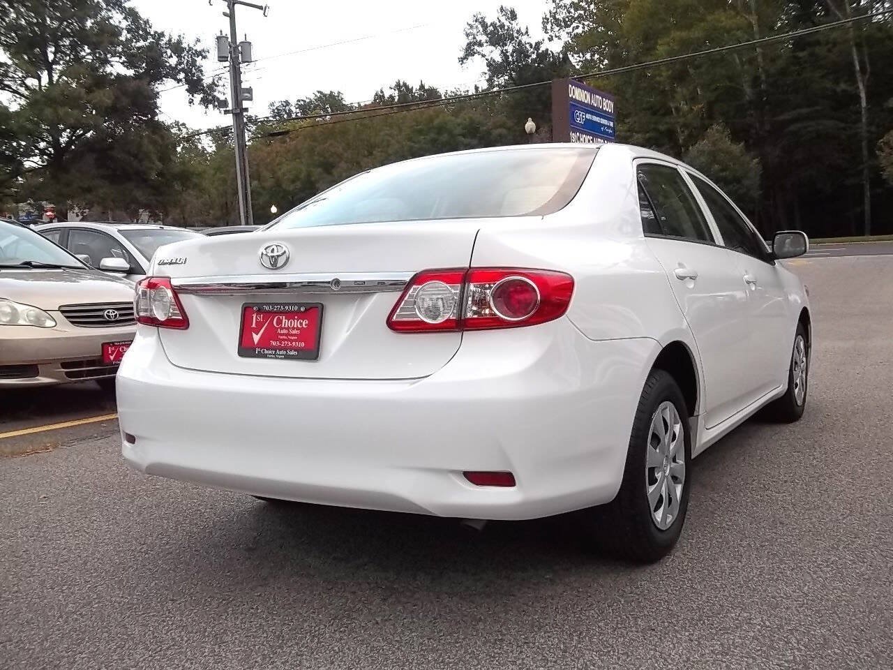 Used 2013 Toyota Corolla L FWD image 4