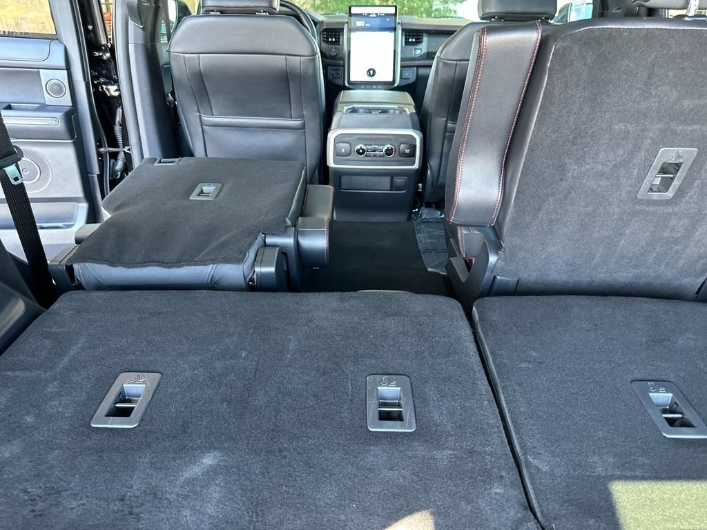 Certified 2024 Ford Expedition Limited RWD image 15
