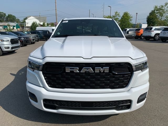 New 2027 RAM 1500 4x4 Crew Cab image 9