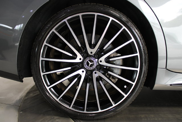 Used 2021 Mercedes-Benz S 580 4MATIC Sedan w/ AMG Line image 37