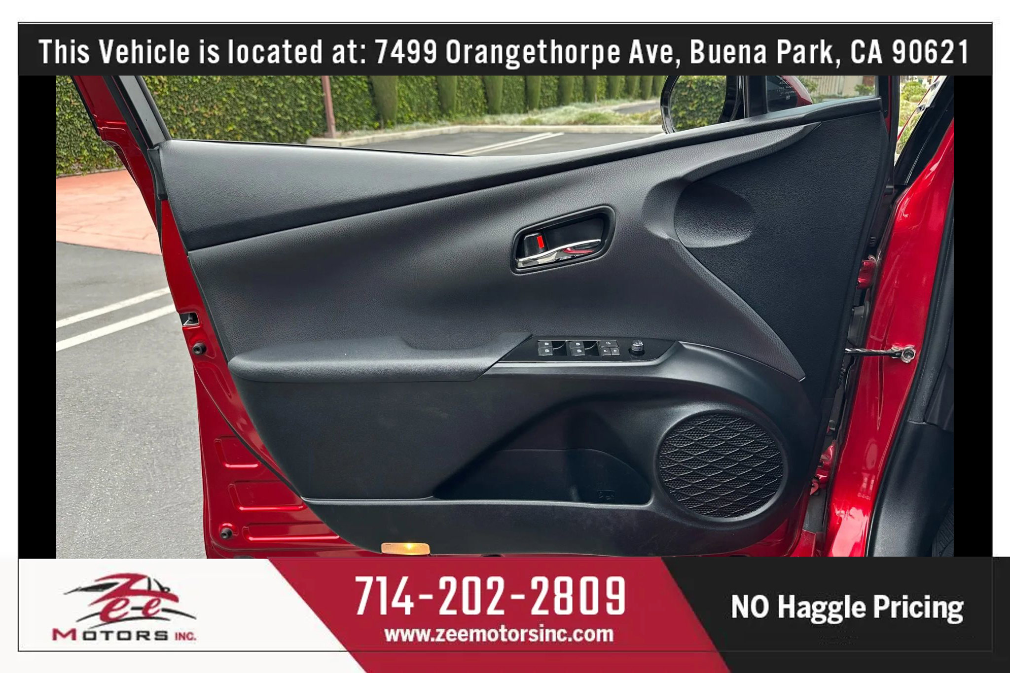 Used 2017 Toyota Prius Prime Advanced image 40