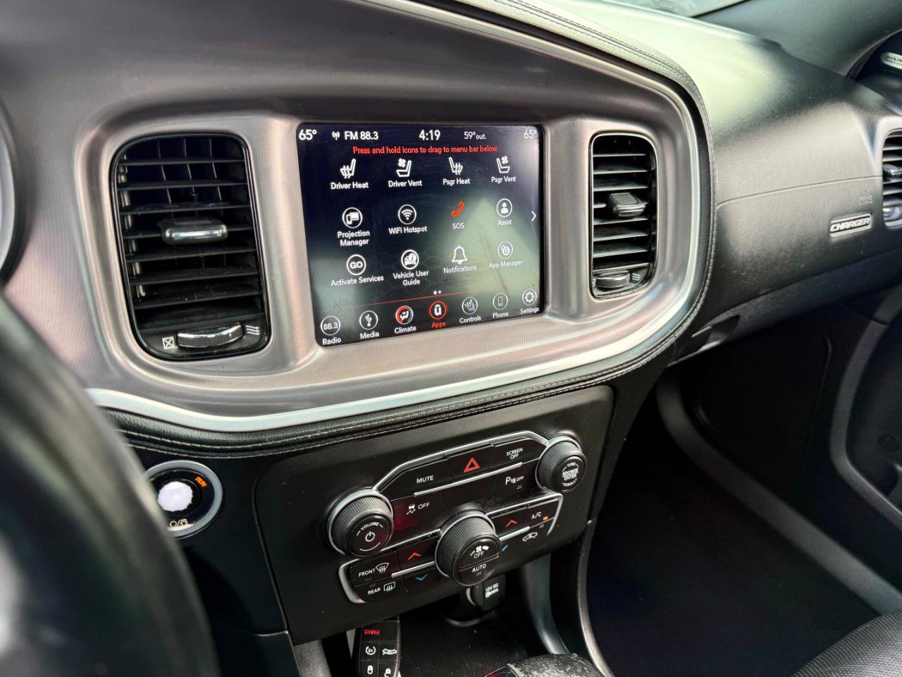 Used 2019 Dodge Charger SXT w/ Plus Group image 22