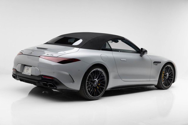 Used 2022 Mercedes-Benz SL 63 AMG 4MATIC image 27