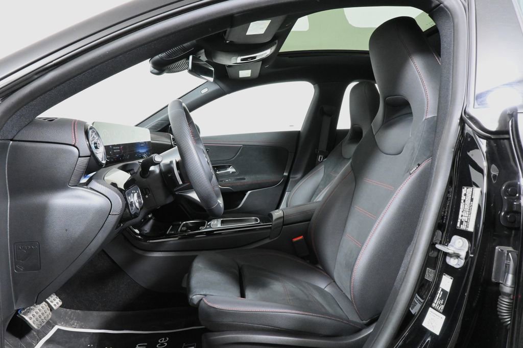 Certified 2026 Mercedes-Benz CLA 250 4MATIC image 3
