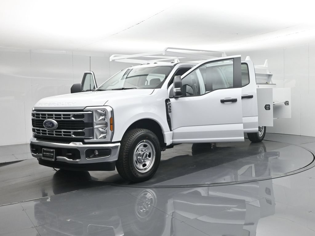 New 2026 Ford F350 XL w/ XL Chrome Package RWD image 34