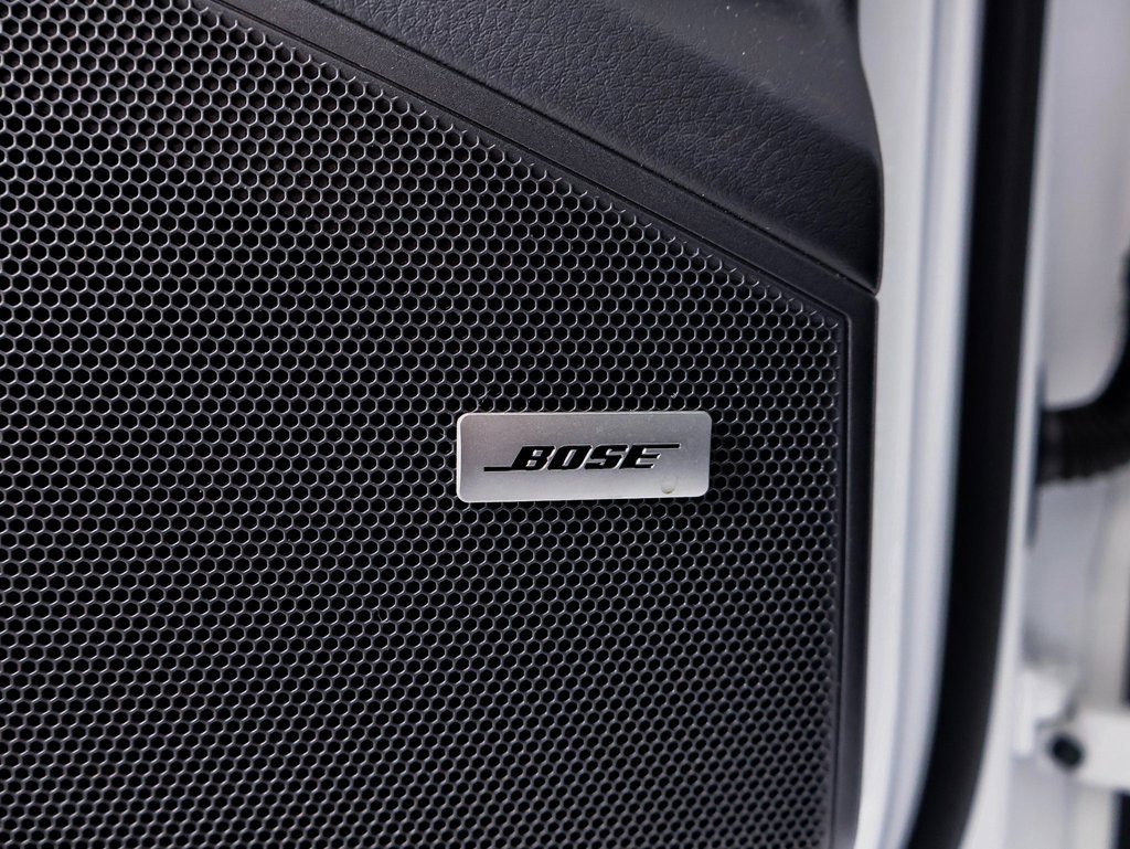 Used 2022 Porsche Cayenne image 19