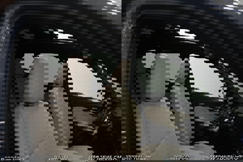 Used 2023 BMW X1 xDrive28i w/ Convenience Package image 16