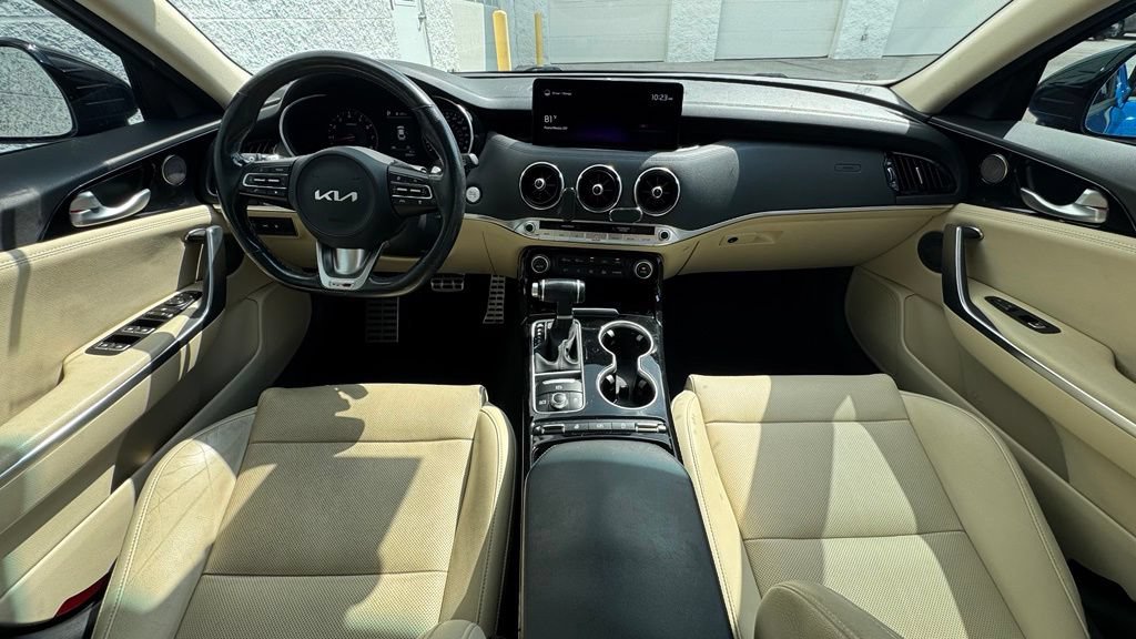 Used 2022 Kia Stinger GT-Line w/ Sun & Sound Package AWD/4WD image 9
