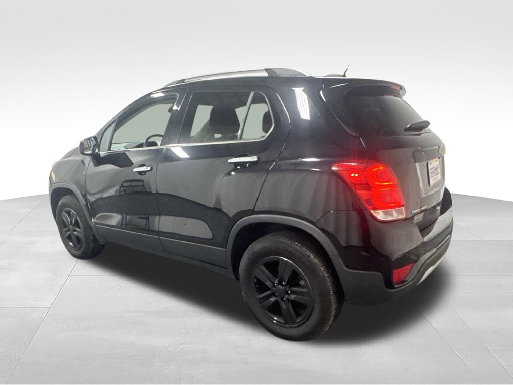 Used 2019 Chevrolet Trax LT w/ LT Convenience Package AWD/4WD image 10