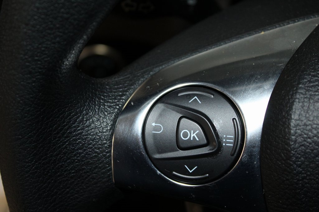 Used 2023 Ford Transit Connect XL image 18