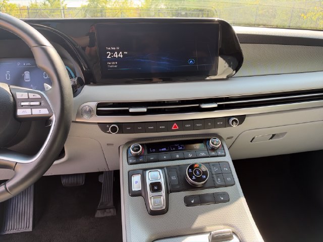 Used 2025 Hyundai Palisade SEL AWD/4WD image 20