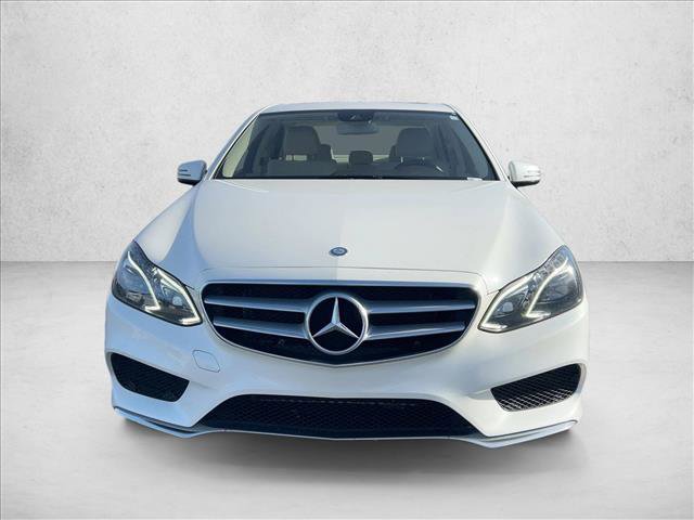 Used 2014 Mercedes-Benz E 350 4MATIC Sedan image 2
