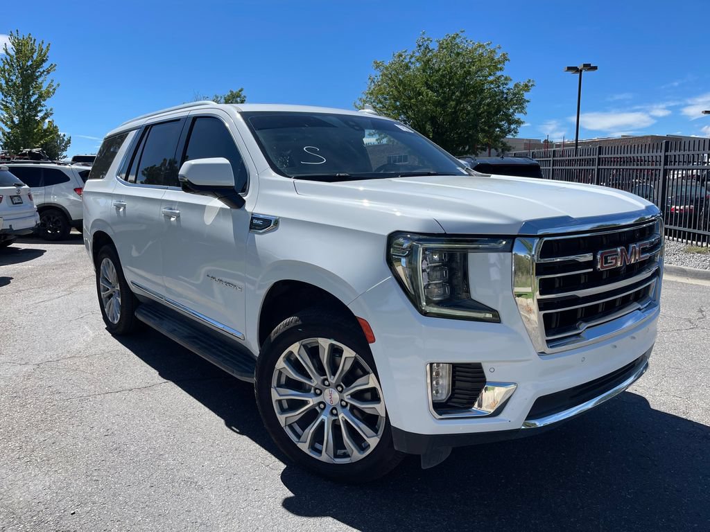 Used 2022 GMC Yukon SLT w/ SLT Premium Package