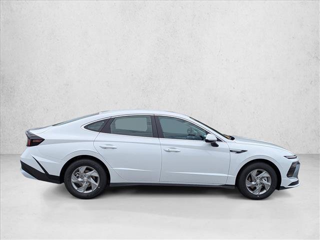 New 2026 Hyundai Sonata SE FWD image 4