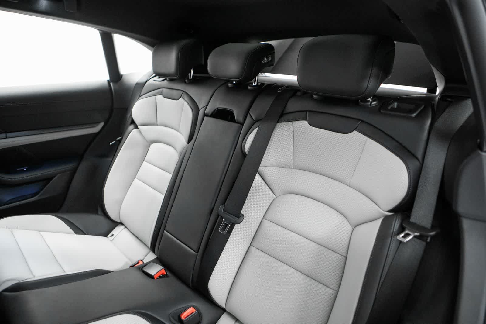 New 2026 Porsche Taycan 4S AWD/4WD image 37