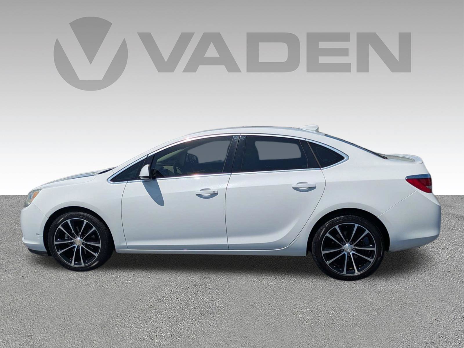 Used 2017 Buick Verano Sport Touring FWD image 25