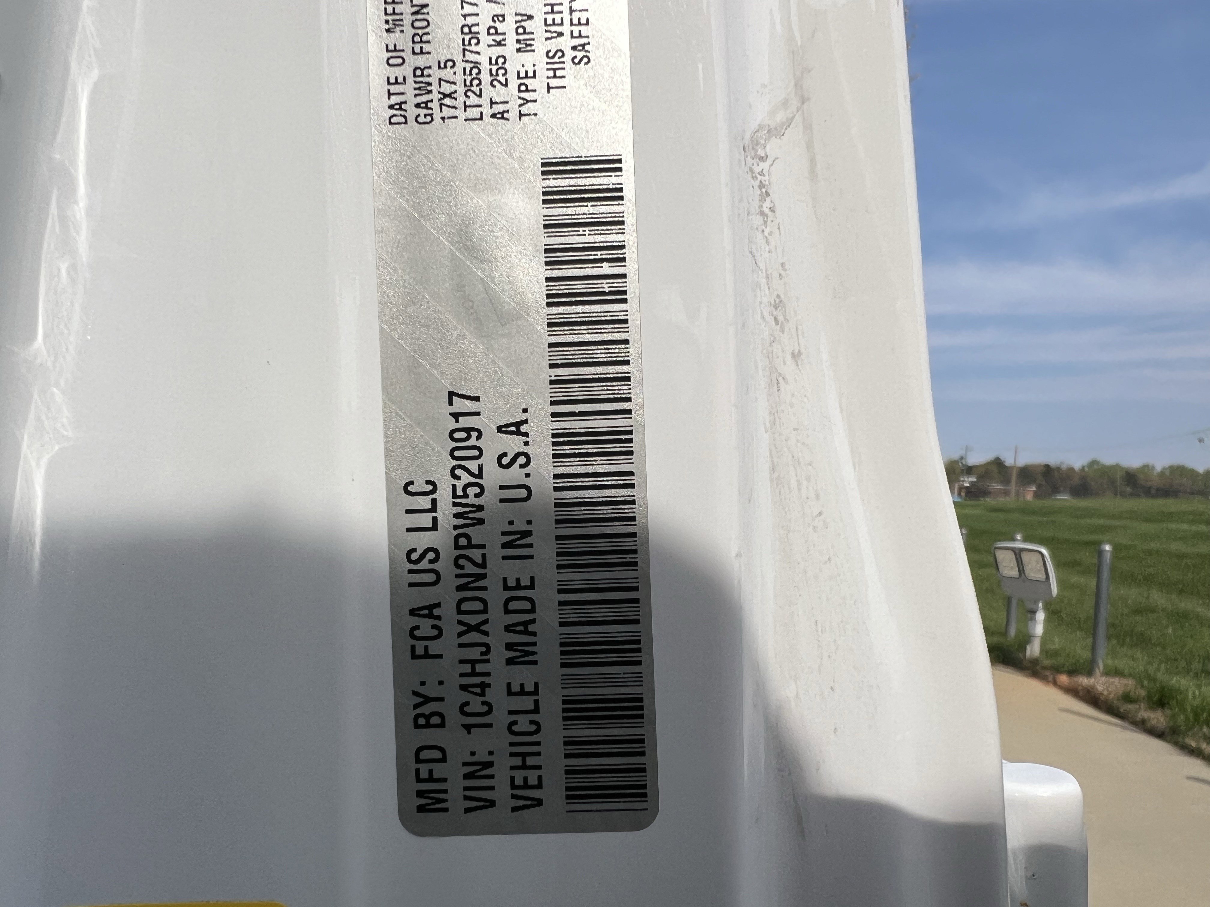 Used 2023 Jeep Wrangler Unlimited Sport image 37