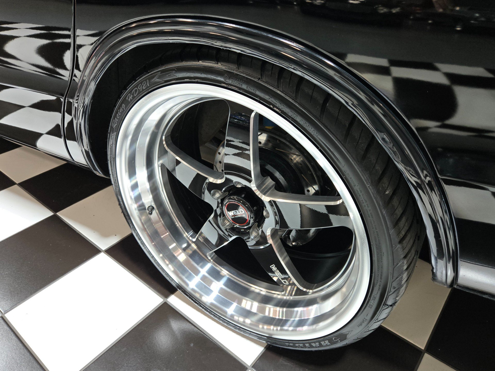 Used 1994 Chevrolet Impala SS RWD image 33