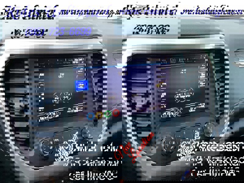 Used 2020 GMC Acadia Denali image 20