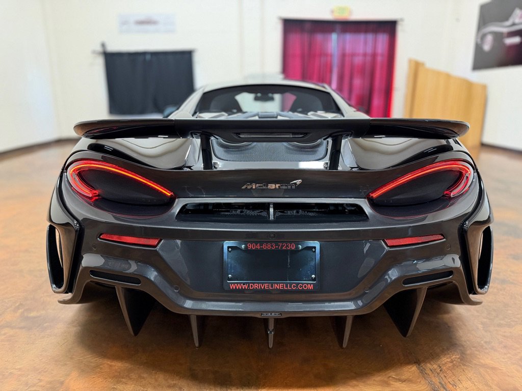 Used 2019 McLaren 600LT RWD image 8