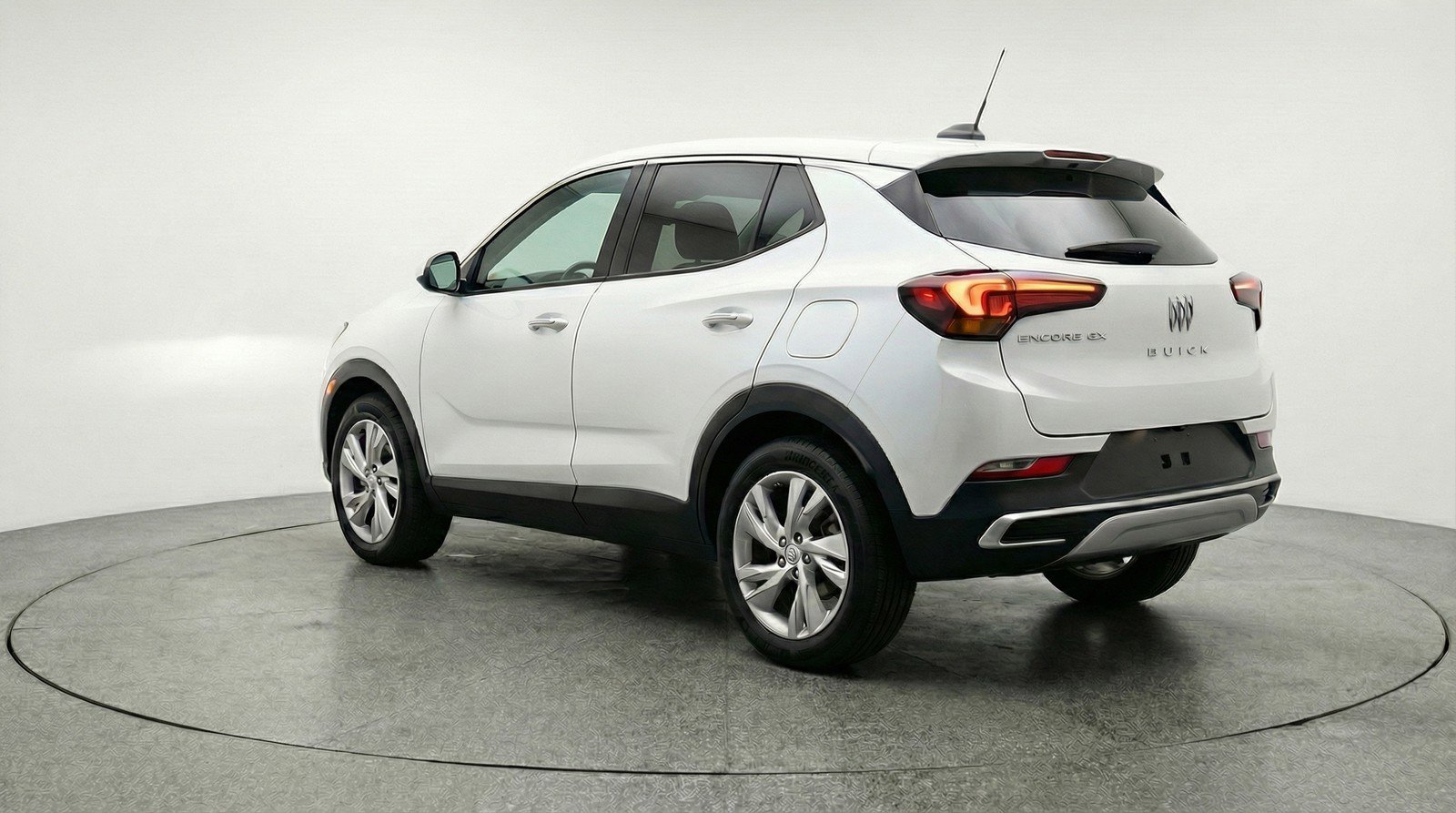 Used 2025 Buick Encore GX Preferred image 5