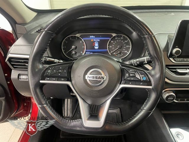 Used 2019 Nissan Altima 2.5 SV image 15