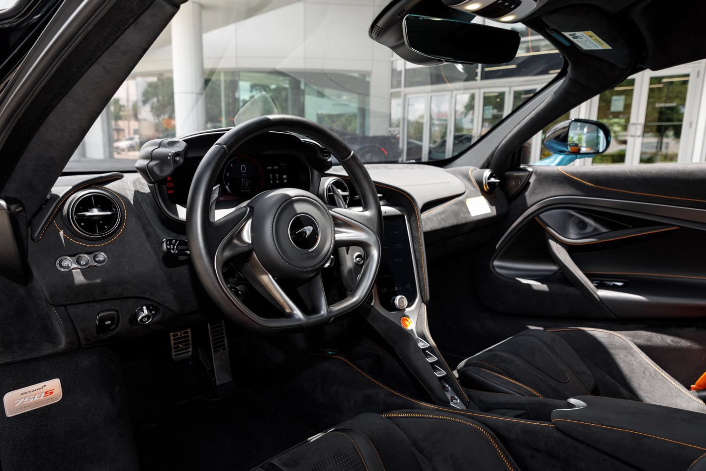 Used 2025 McLaren 750S RWD image 63