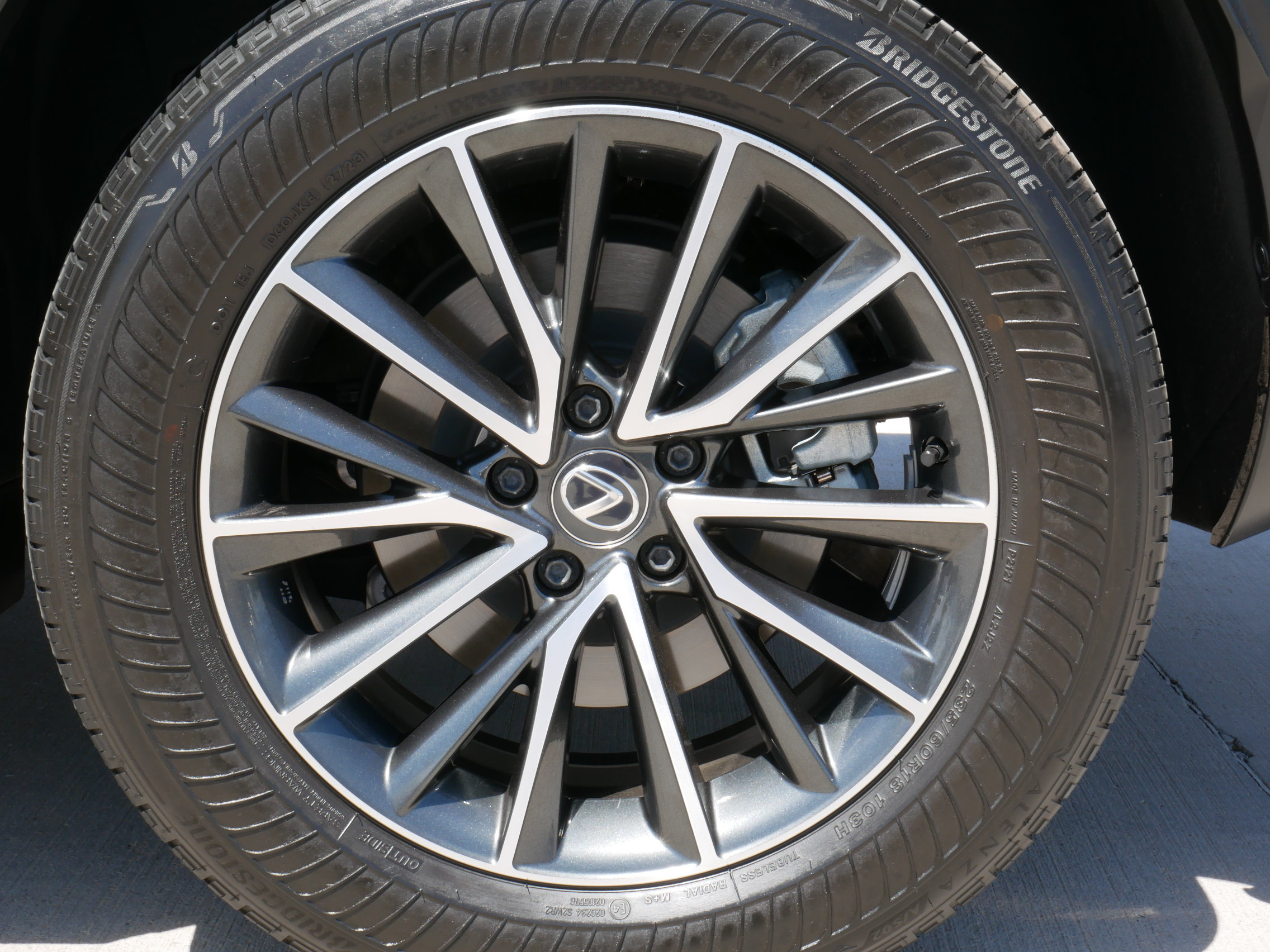 Used 2024 Lexus NX 350h AWD image 21