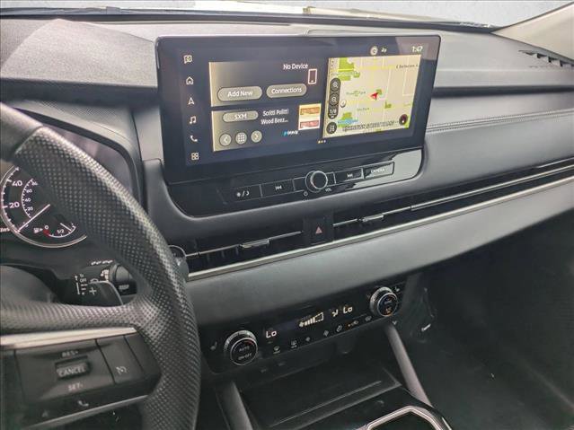 Used 2025 Mitsubishi Outlander ES image 12