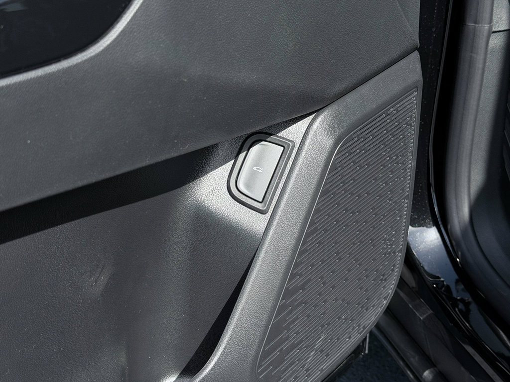 New 2026 Chevrolet Equinox RS image 34