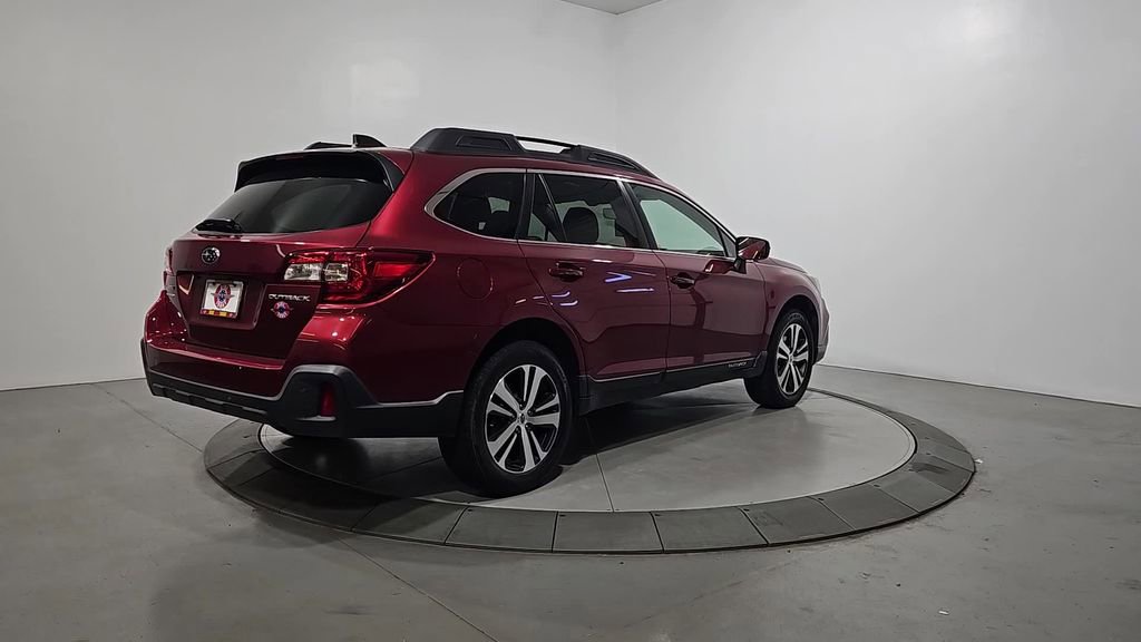Used 2019 Subaru Outback 2.5i Limited AWD/4WD image 5