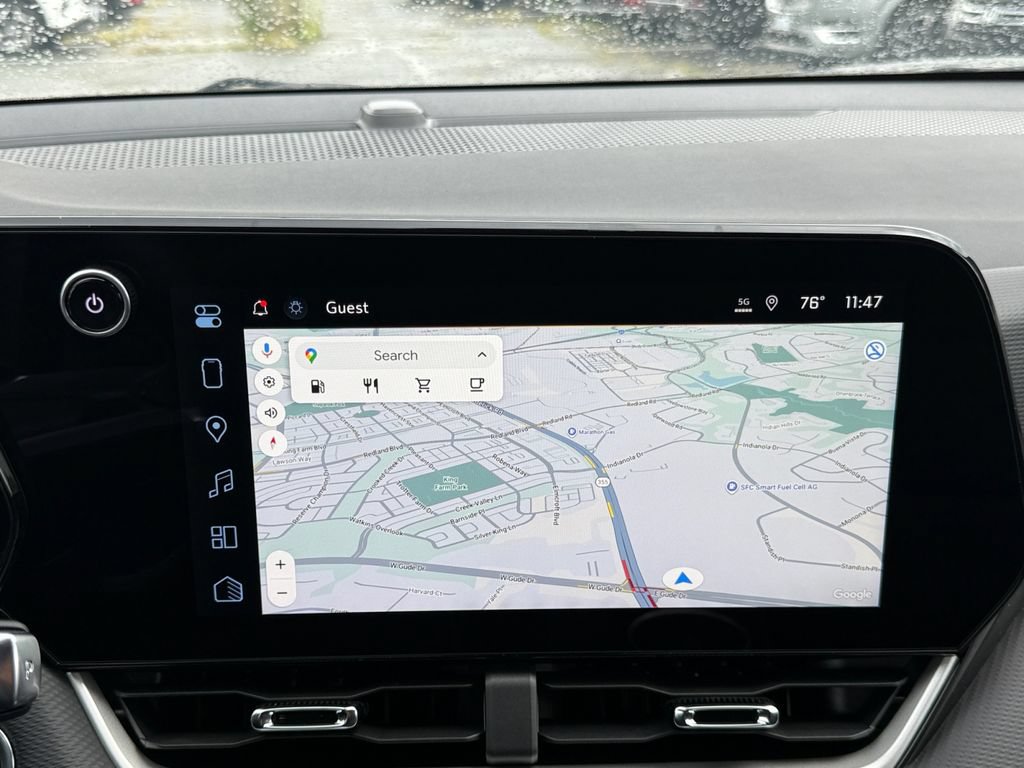 New 2027 Chevrolet Equinox LT w/ Midnight Edition FWD image 16