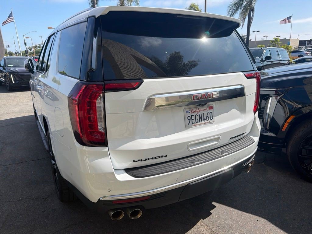 Certified 2023 GMC Yukon Denali w/ Advanced Technology Package AWD/4WD image 4
