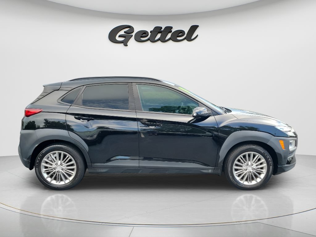 Used 2021 Hyundai Kona SEL w/ Cargo Package FWD image 4