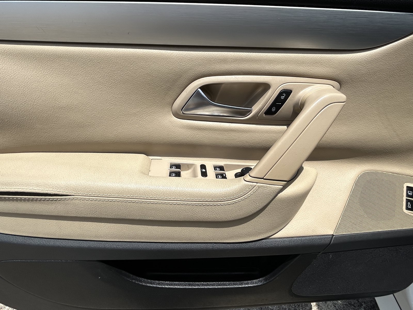 Used 2013 Volkswagen CC Sport Plus FWD image 14
