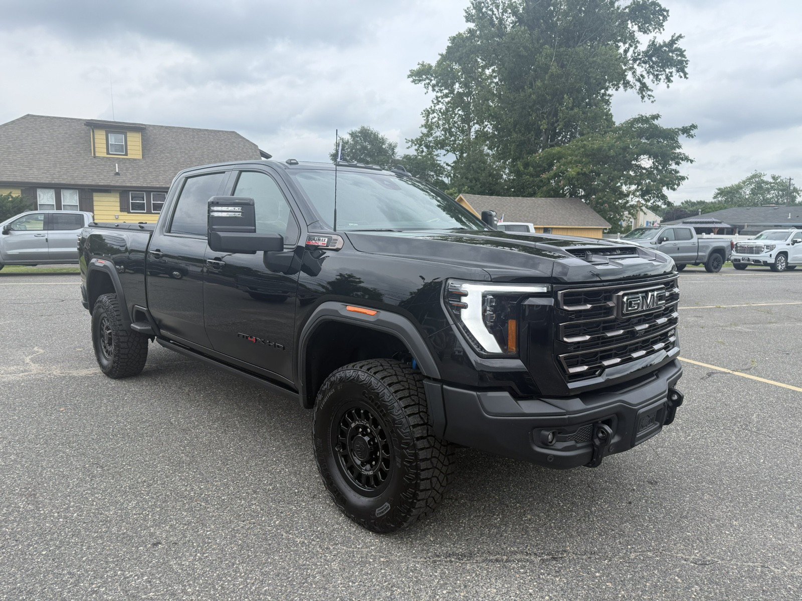 Used 2026 GMC Sierra 2500 AT4X w/ AT4X AEV Edition AWD/4WD image 1