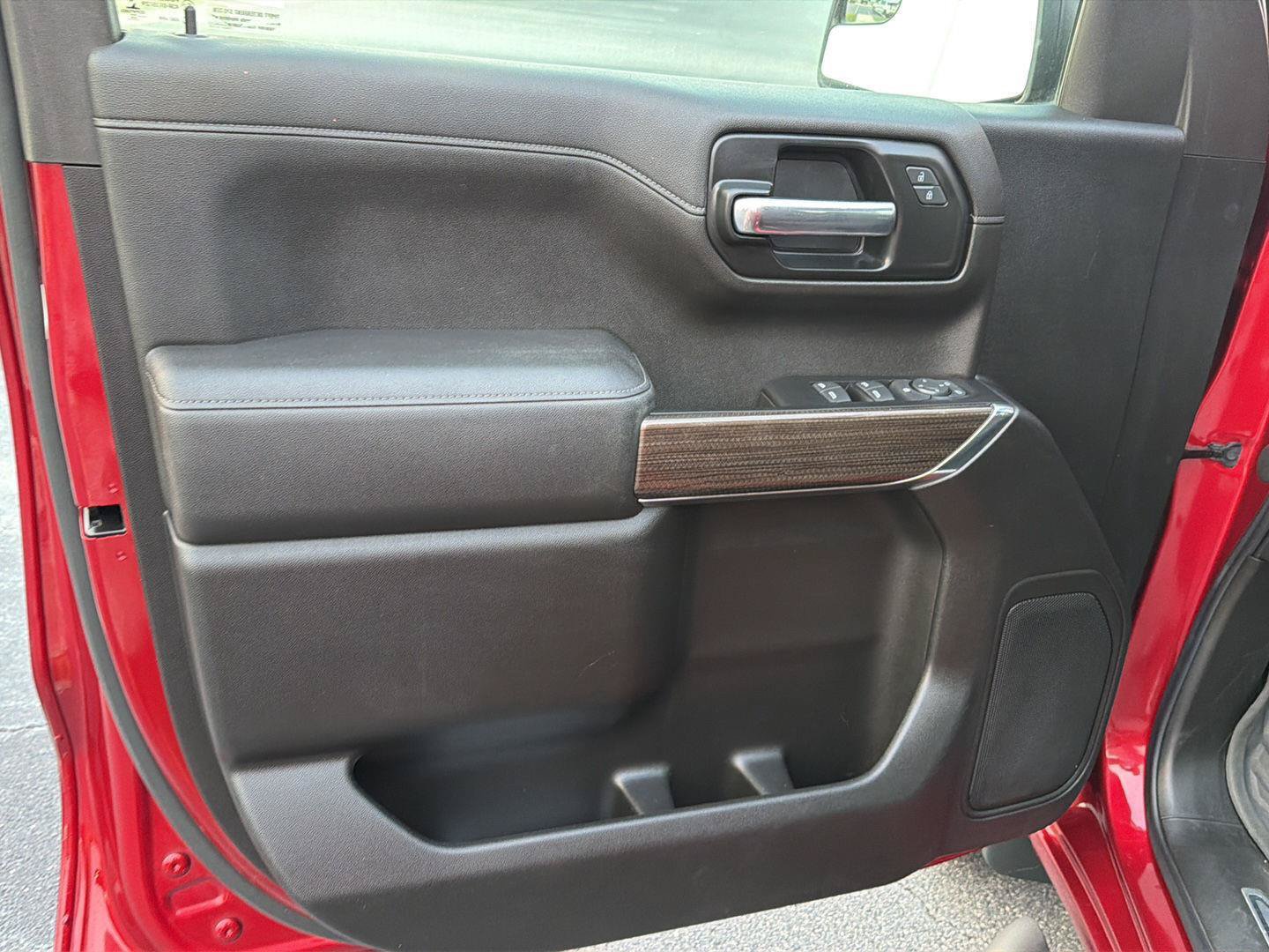 Used 2022 Chevrolet Silverado 1500 RST AWD/4WD image 16