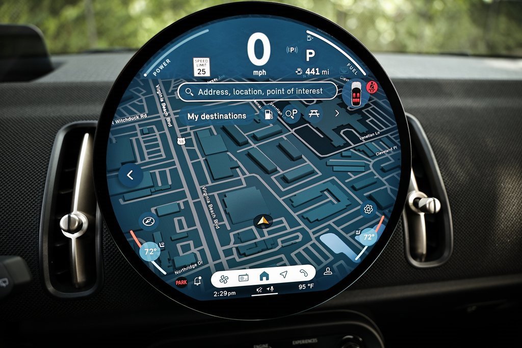 New 2025 MINI Cooper Countryman S w/ Comfort Package Max image 38