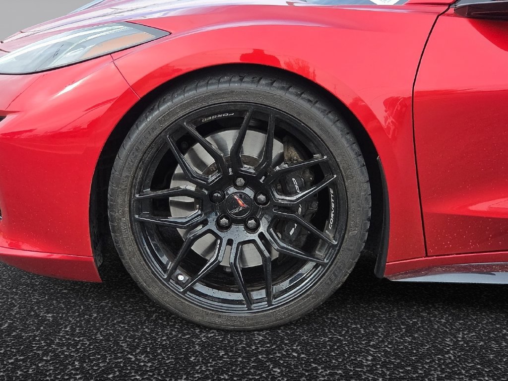 Used 2025 Chevrolet Corvette Z06 RWD image 7
