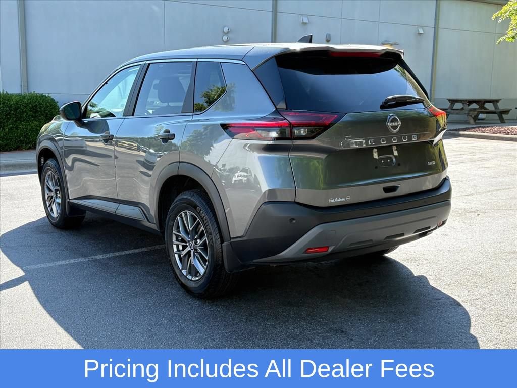 Used 2023 Nissan Rogue S AWD/4WD image 6