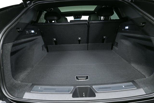 New 2026 Cadillac Lyriq Premium Sport image 28