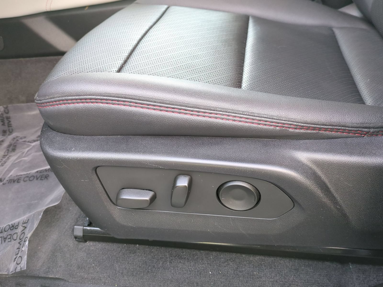 Used 2023 GMC Canyon AT4X AWD/4WD image 15